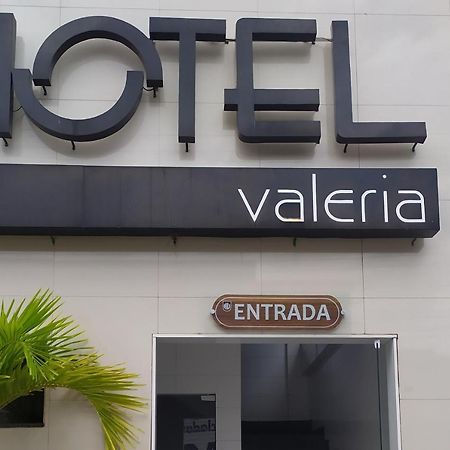 Oyo Hotel Valeria Salvador Exteriör bild